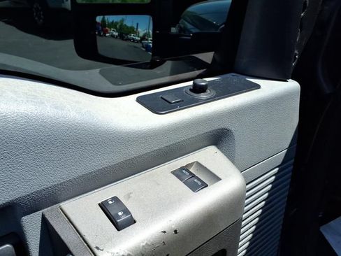 Used 2014 Ford F250 XLT w/ XLT Premium Package AWD/4WD image 9
