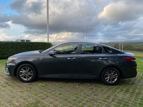 Used 2020 Kia Optima LX image 29