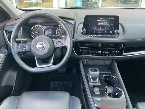 Used 2023 Nissan Rogue SL FWD image 14