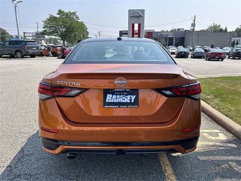 Used 2024 Nissan Sentra SR image 7