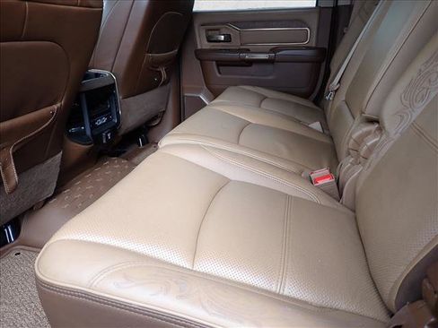 Used 2022 RAM 2500 Limited AWD/4WD image 8