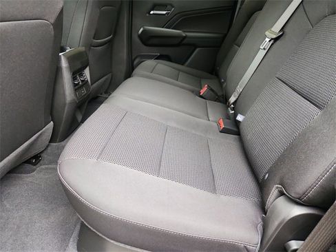 Used 2023 Chevrolet Colorado LT w/ LT Convenience Package II image 24