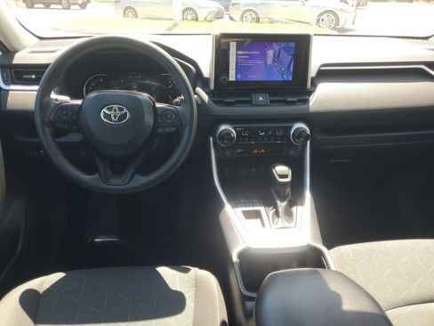 Certified 2025 Toyota RAV4 XLE FWD image 11
