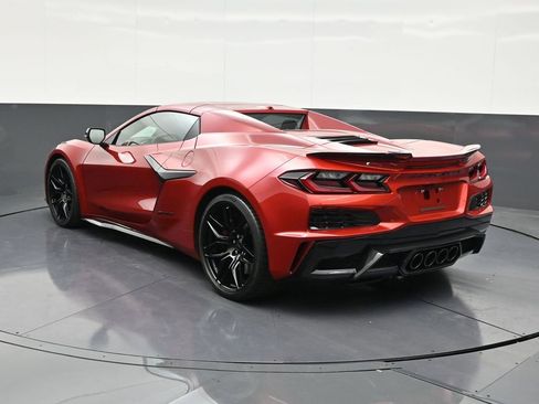 Used 2025 Chevrolet Corvette Z06 w/ Stealth Interior Trim Package image 3