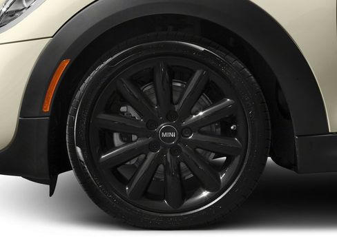 Used 2018 MINI Cooper S FWD image 11