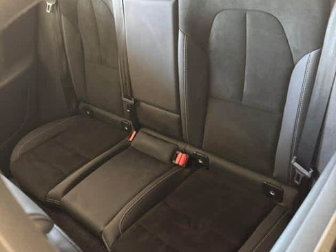Used 2023 Volvo XC40 Recharge Ultimate w/ Protection Package Premier AWD/4WD image 5