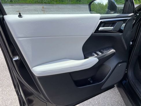New 2026 Mitsubishi Outlander SE AWD/4WD image 15