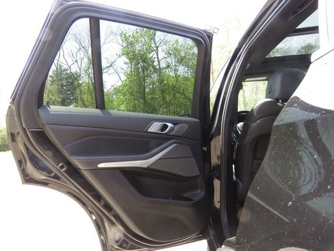 Used 2019 BMW X5 xDrive40i AWD/4WD image 19