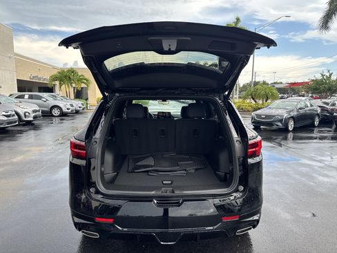 Used 2023 Chevrolet Blazer RS w/ Driver Confidence II Package FWD image 12