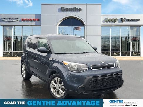 Used 2015 Kia Soul + FWD image 1
