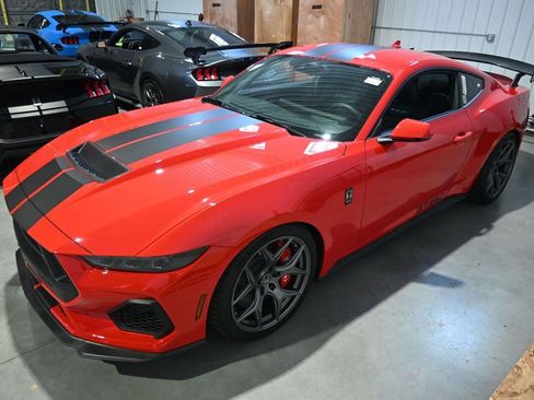 New 2026 Ford Mustang GT Premium w/ GT Performance Package RWD image 15