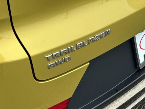 Certified 2023 Chevrolet TrailBlazer ACTIV w/ Sun and Liftgate Package image 9