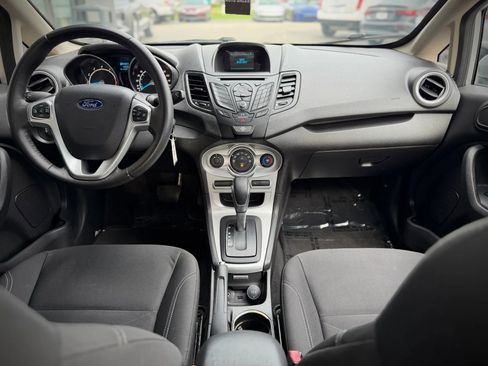 Used 2016 Ford Fiesta SE FWD image 10
