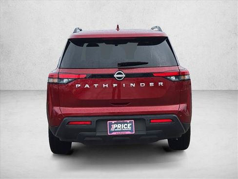 Used 2025 Nissan Pathfinder SV FWD image 7