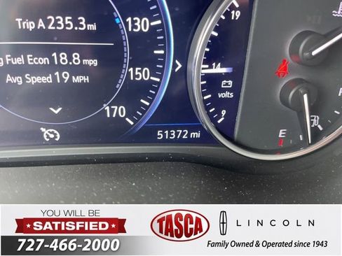 Used 2022 Buick Enclave Premium w/ Experience Buick Package FWD image 5