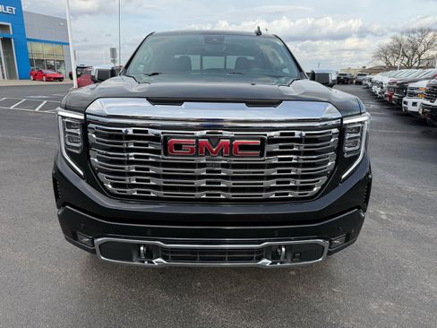 Used 2025 GMC Sierra 1500 Denali w/ Technology Package image 9