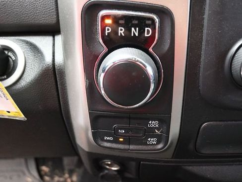 Used 2019 RAM 1500 Classic SLT AWD/4WD image 24