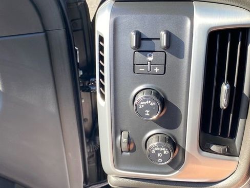 Used 2018 GMC Sierra 1500 SLE w/ SLE Value Package image 20