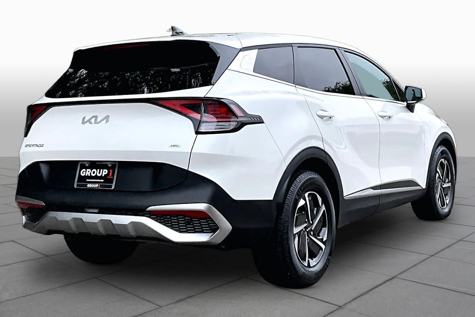 Used 2023 Kia Sportage LX FWD image 13