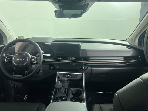 New 2026 Kia Carnival SX Prestige FWD image 30