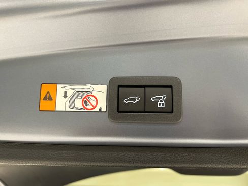 New 2026 Toyota Corolla Cross XLE w/ Convenience Package image 11