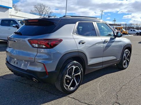 Used 2023 Chevrolet TrailBlazer RS w/ Convenience Package image 6