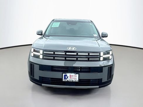 Used 2026 Hyundai Santa Fe SE FWD image 2