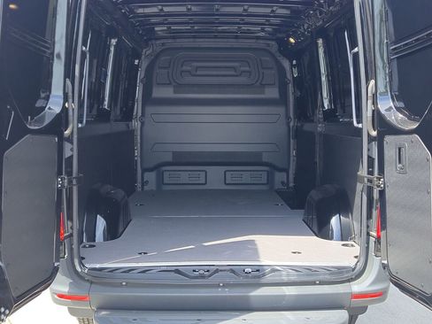 New 2024 Mercedes-Benz Sprinter 2500 image 5