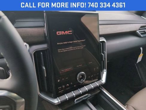 New 2026 GMC Acadia Denali Ultimate w/ LPO, Floor Liner Package image 20