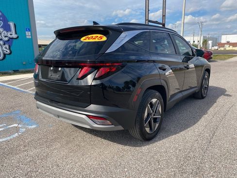 Used 2025 Hyundai Tucson SEL image 3