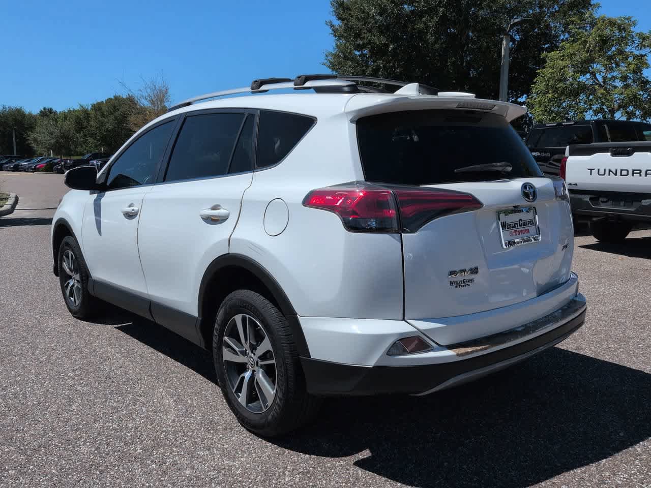 Used 2018 Toyota RAV4 XLE FWD image 4