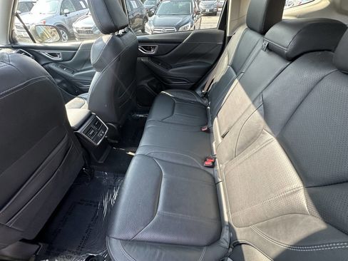 Used 2020 Subaru Forester Limited image 19