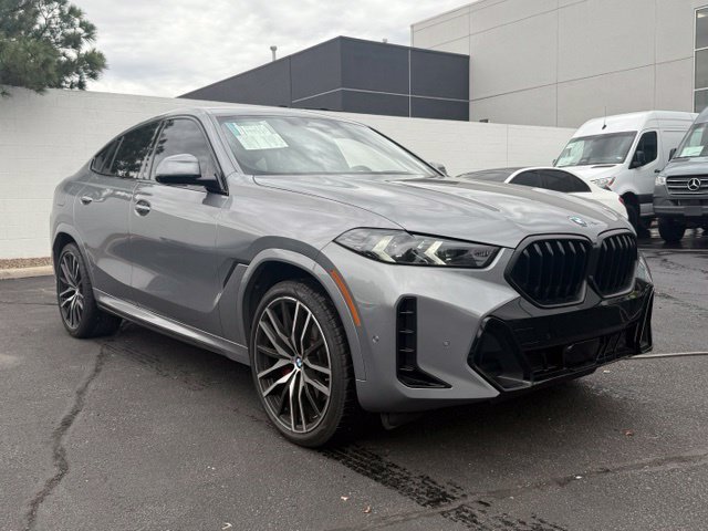 Used 2026 BMW X6 xDrive40i w/ Climate Comfort Package AWD/4WD image 9