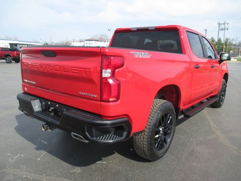 Used 2020 Chevrolet Silverado 1500 Custom Trail Boss w/ Custom Convenience Package image 6