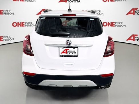 Used 2022 Buick Encore Preferred w/ Safety Package FWD image 6
