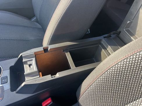 Used 2015 GMC Terrain SLE w/ Convenience Package image 28