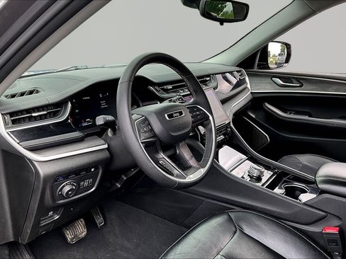 Used 2022 Jeep Grand Cherokee Limited 4xe AWD/4WD image 17