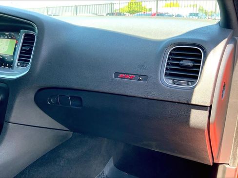 Used 2022 Dodge Charger Scat Pack w/ Harman/Kardon Audio Group RWD image 18