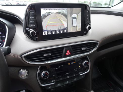 Used 2020 Hyundai Santa Fe Limited AWD/4WD image 20