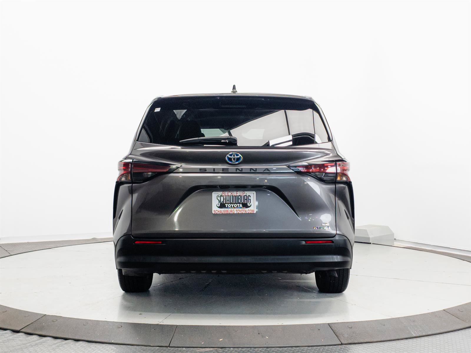 Certified 2021 Toyota Sienna LE FWD image 12