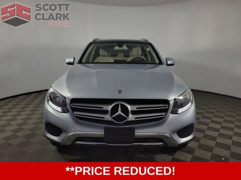 Used 2018 Mercedes-Benz GLC 300 4MATIC image 2