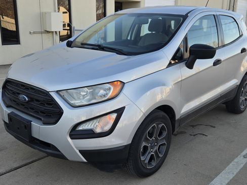 Used 2018 Ford EcoSport S image 2