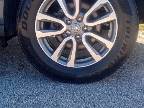 Used 2014 Nissan Pathfinder SV image 10