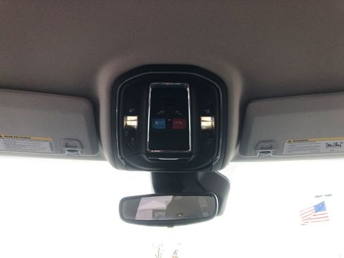 Used 2023 Jeep Grand Cherokee Laredo image 27