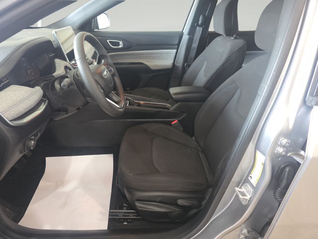 Used 2024 Jeep Compass Sport AWD/4WD image 12