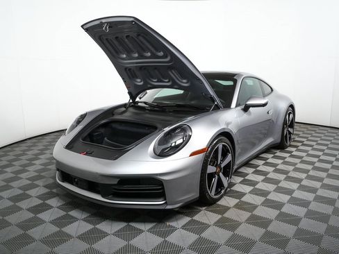 Certified 2025 Porsche 911 Carrera image 27