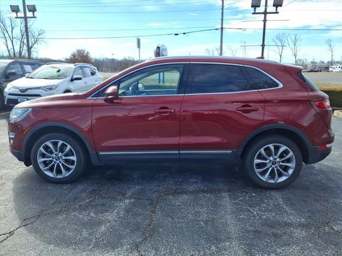 Used 2017 Lincoln MKC Select w/ Lincoln MKC Climate Package image 5