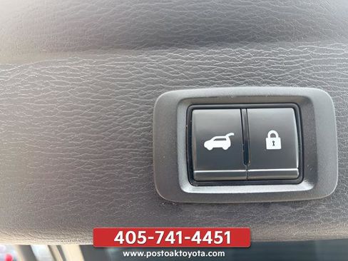 Used 2022 Mitsubishi Outlander SE FWD image 9