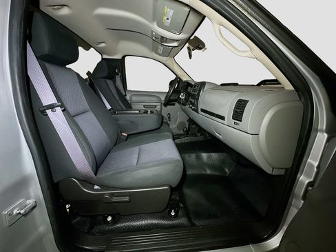 Used 2011 Chevrolet Silverado 1500 W/T AWD/4WD image 30