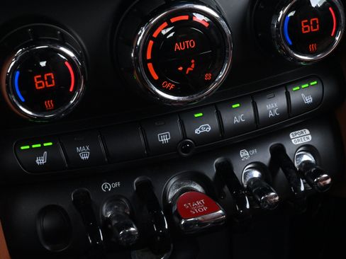 Used 2023 MINI Cooper S FWD image 18
